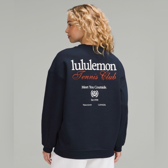 Lululemon Heavyweight Fleece Pullover
Tennis Club True Navy/White/Firecracker(M) - Picture 1 of 5